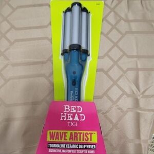 BedHead Tourmaline Ceramic Deep Waver - Blue